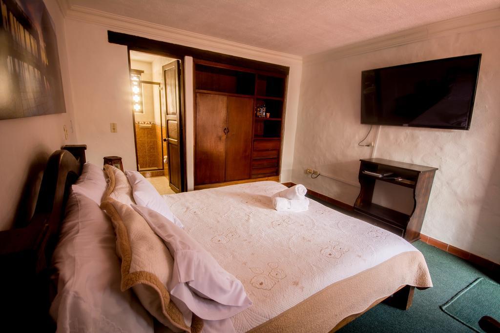 Hotel Los Frayles Вилья-де-Лейва Экстерьер фото