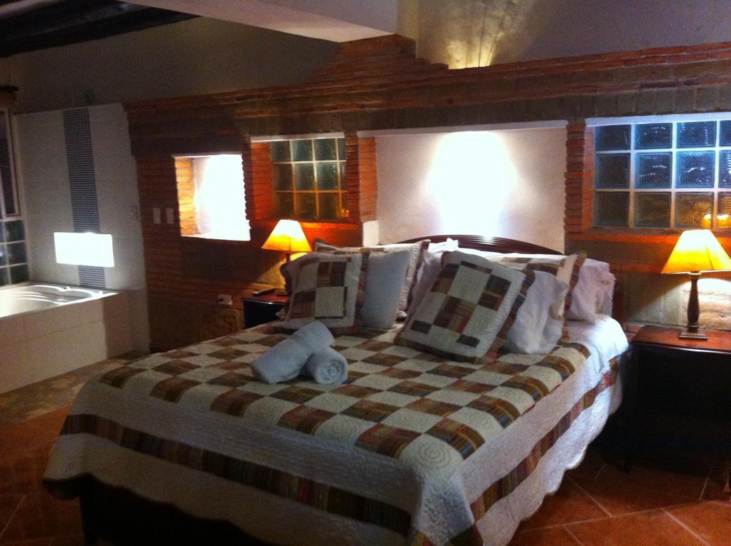 Hotel Los Frayles Вилья-де-Лейва Номер фото