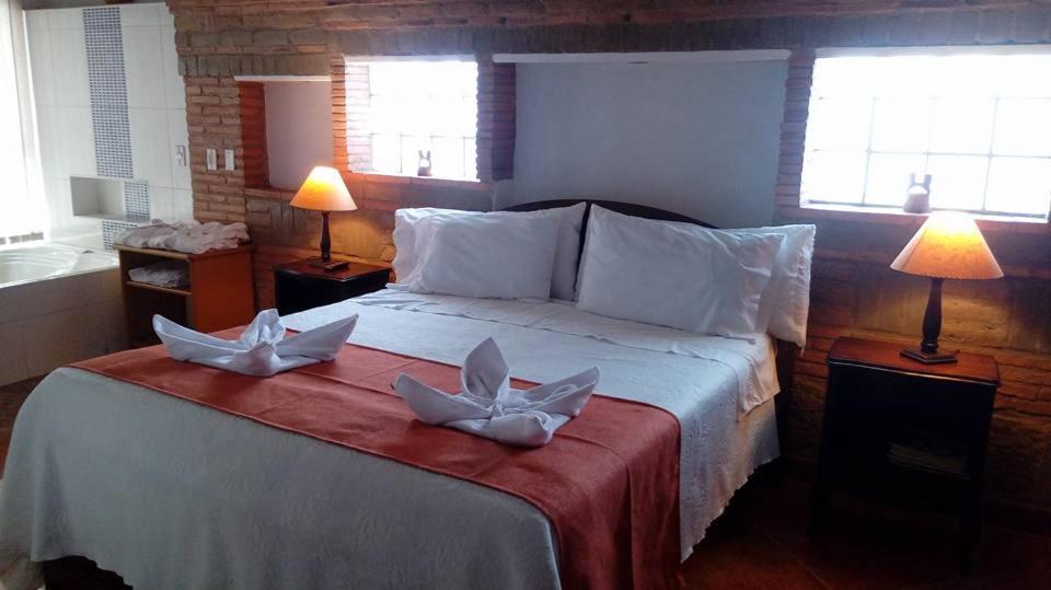 Hotel Los Frayles Вилья-де-Лейва Экстерьер фото